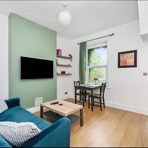 Flat In & With Own Bathroom Brighton